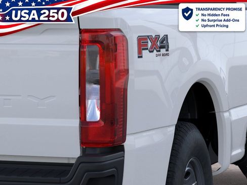 New 2026 Ford F250 XL w/ FX4 Off-Road Package AWD/4WD image 21