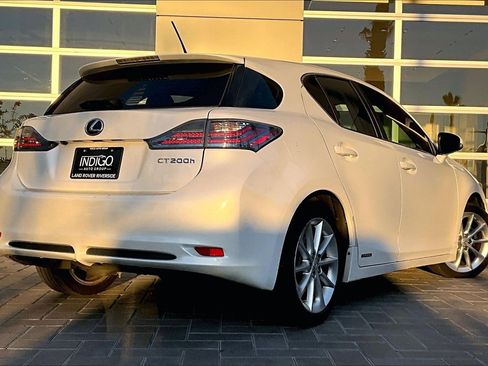 Used 2012 Lexus CT 200h image 13