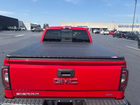 Used 2016 GMC Sierra 1500 SLT w/ SLT Premium Package AWD/4WD image 14