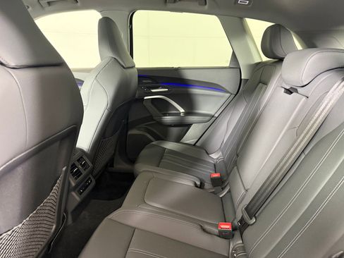 New 2025 Audi Q5 Prestige AWD/4WD image 24