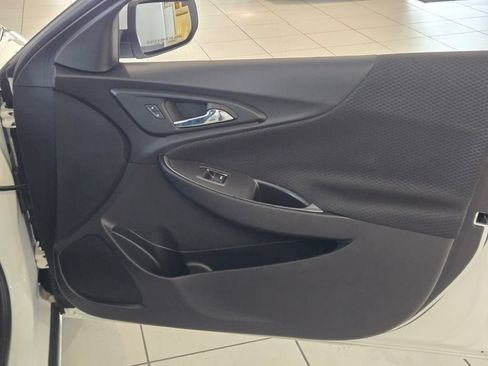 Used 2024 Chevrolet Malibu LT FWD image 5