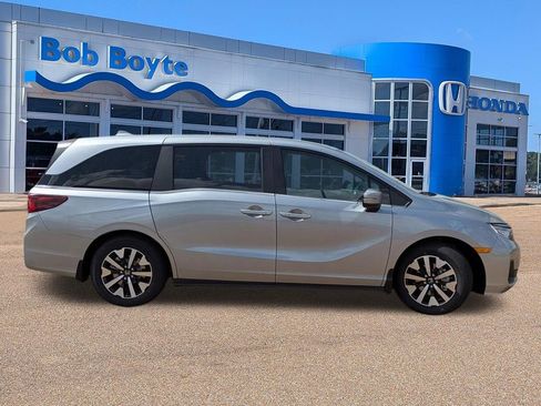 New 2026 Honda Odyssey EX-L image 6
