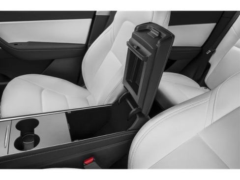 Used 2021 Tesla Model Y Long Range AWD/4WD image 11