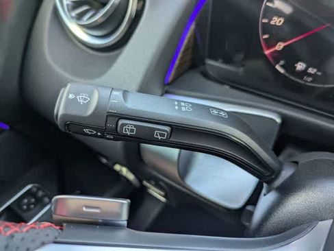 Used 2026 Mercedes-Benz GLB 250 image 30