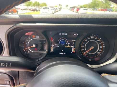 Used 2024 Jeep Wrangler Unlimited Sport AWD/4WD image 51