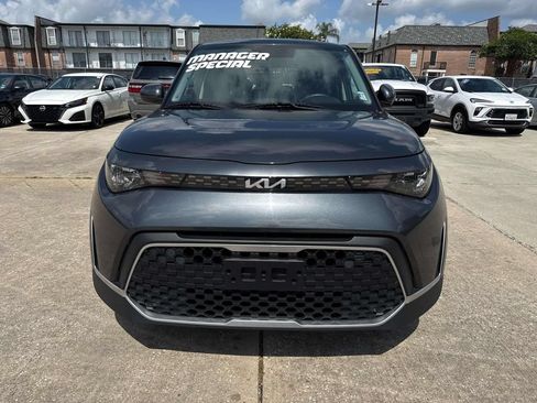 Used 2024 Kia Soul LX w/ Option Group 015 FWD image 2