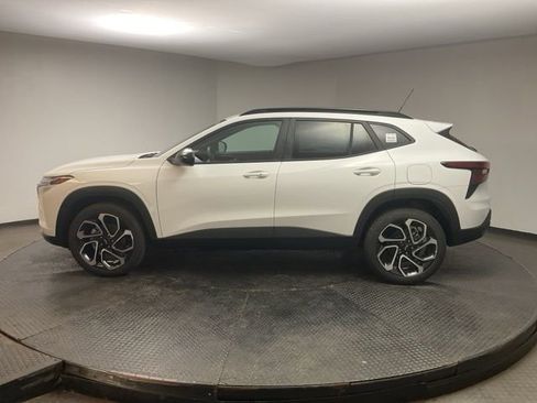 New 2026 Chevrolet Trax RS w/ Driver Confidence Package image 4