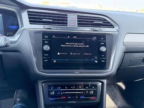 Used 2023 Volkswagen Tiguan SE R-Line FWD image 14