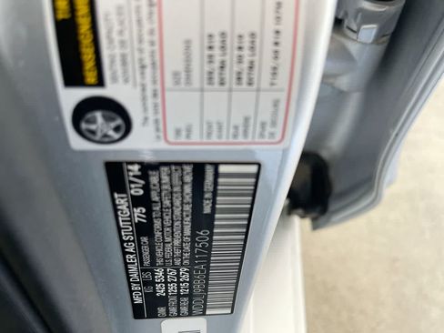 Used 2014 Mercedes-Benz CLS 550 4MATIC image 28