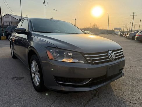 Used 2013 Volkswagen Passat 2.5 S image 7