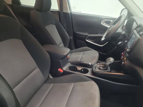 Used 2020 Kia Soul LX FWD image 21