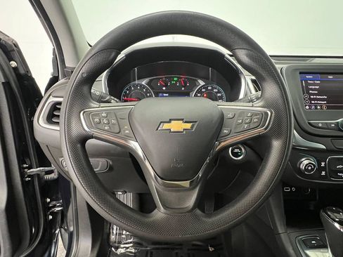 Used 2021 Chevrolet Equinox LT AWD/4WD image 15