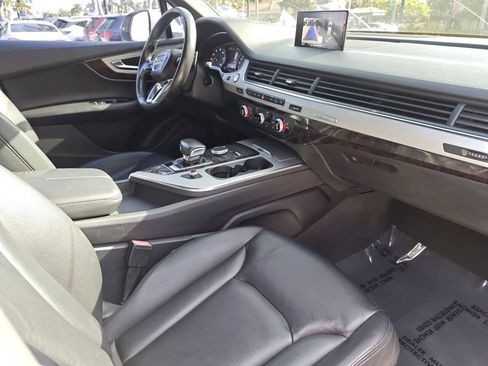 Used 2018 Audi Q7 2.0T Premium AWD/4WD image 57