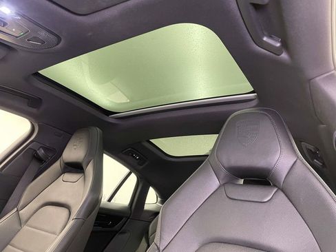 Used 2024 Porsche Panamera 4 image 18