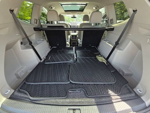 Used 2019 Volkswagen Atlas SE w/ Panoramic Sunroof Package AWD/4WD image 10