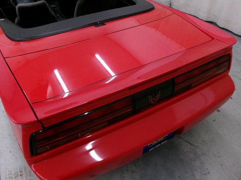 Used 1991 Pontiac Firebird Convertible image 10