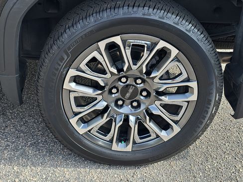 Used 2024 GMC Sierra 1500 Denali Ultimate AWD/4WD image 33