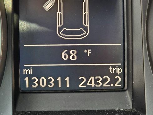 Used 2013 Volkswagen GTI Driver's Edition image 16