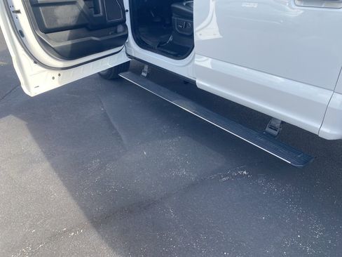 Used 2020 Ford F150 Platinum w/ Equipment Group 701A Luxury image 19