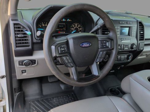 Used 2018 Ford F150 XL w/ Equipment Group 101A Mid AWD/4WD image 4