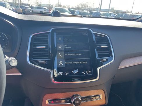 Used 2017 Volvo XC90 T6 Inscription w/ Vision Package image 8