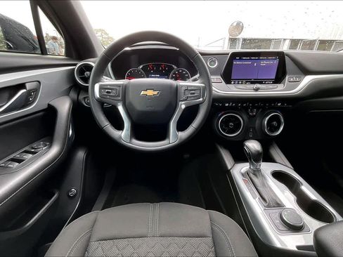 Used 2020 Chevrolet Blazer LT image 5