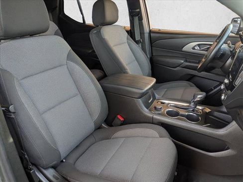Used 2023 Chevrolet Traverse LT FWD image 22