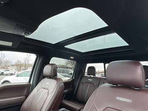 Used 2016 Ford F150 Platinum w/ Equipment Group 701A Luxury image 13