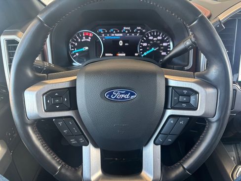 Used 2022 Ford F350 Platinum image 10