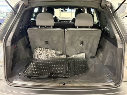 Used 2017 Audi Q7 3.0T Prestige w/ Prestige Package AWD/4WD image 33
