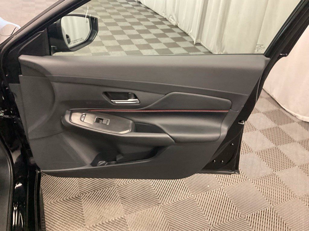 Used 2026 Nissan Sentra SR w/ Floor Mat Package FWD image 26