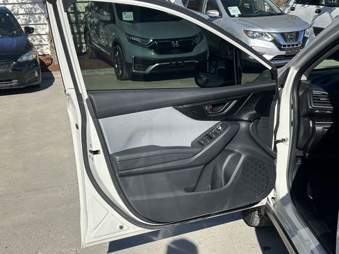 Used 2020 Subaru Crosstrek 2.0i Premium AWD/4WD image 30