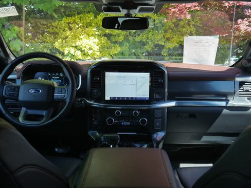 Certified 2023 Ford F150 Lariat w/ FX4 Off-Road Package AWD/4WD image 10
