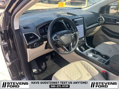 Used 2024 Ford Edge Titanium image 18