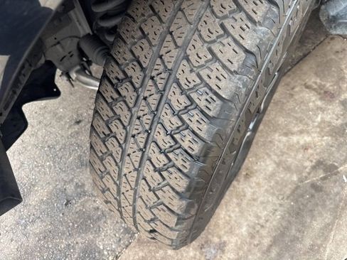 Used 2021 Ford Bronco Outer Banks image 9