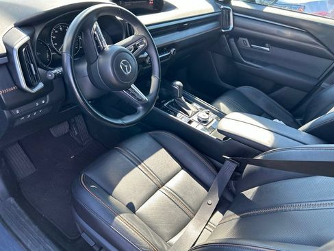 Used 2025 MAZDA CX-50 AWD 2.5 Hybrid w/ Premium Pkg image 7