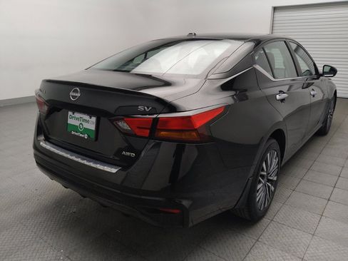 Used 2023 Nissan Altima 2.5 SV AWD/4WD image 9