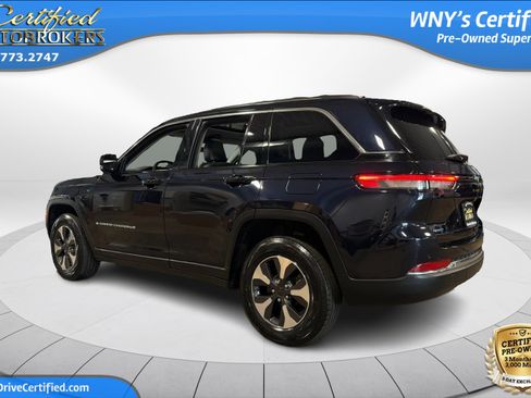 Used 2024 Jeep Grand Cherokee Limited 4xe AWD/4WD image 8