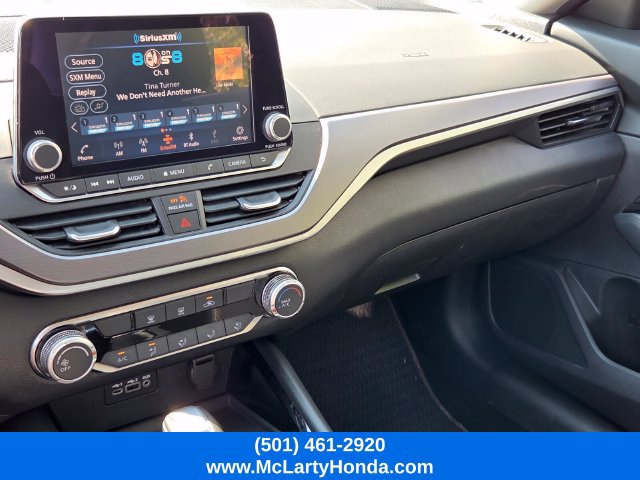 Used 2024 Nissan Altima 2.5 SR FWD image 25