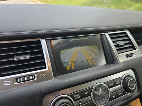 Used 2011 Land Rover Range Rover Sport HSE LUX AWD/4WD image 20