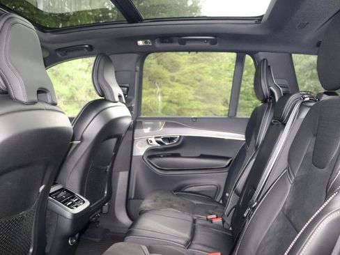 Used 2019 Volvo XC90 T6 R-Design w/ Advanced Package AWD/4WD image 36