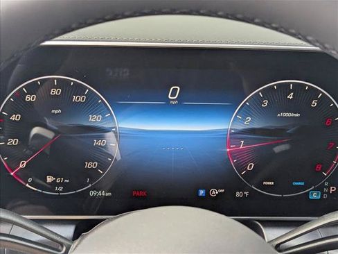 Used 2026 Mercedes-Benz GLC 300 4MATIC image 10