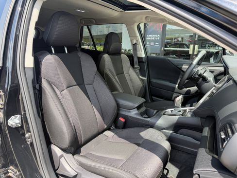 Used 2024 Subaru Outback Premium w/ Popular Package #1 AWD/4WD image 22