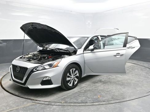 Used 2021 Nissan Altima 2.5 S image 37