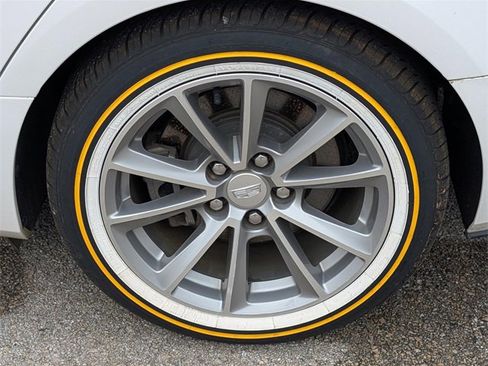 Used 2019 Cadillac CTS Luxury image 2