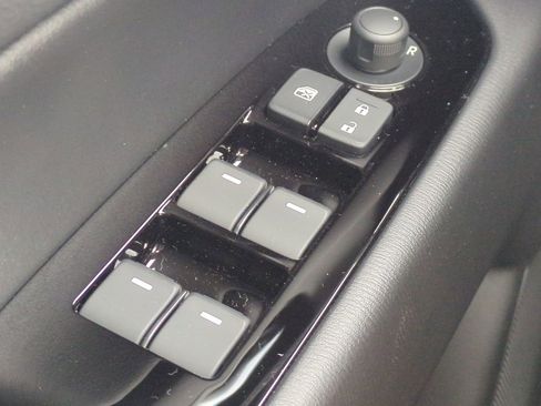 New 2025 MAZDA CX-5 AWD 2.5 S w/ Preferred Package image 23