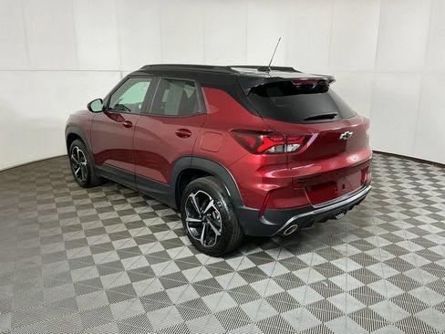 Used 2023 Chevrolet TrailBlazer RS w/ Sun and Liftgate Package AWD/4WD image 9