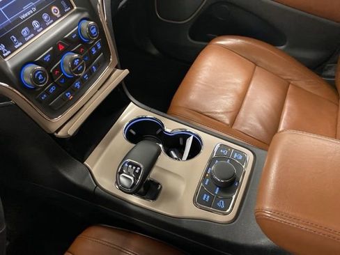 Used 2015 Jeep Grand Cherokee Summit w/ Platinum Series Group image 15