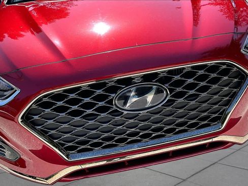 Used 2018 Hyundai Sonata Limited FWD image 29