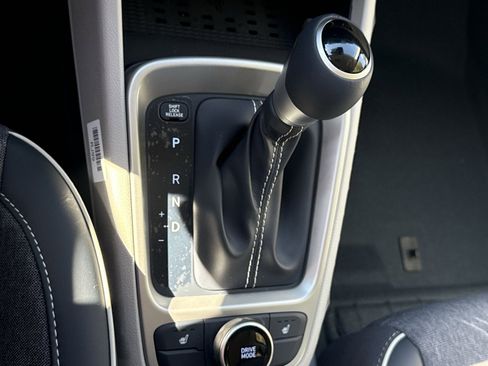 New 2026 Hyundai Venue SEL image 20